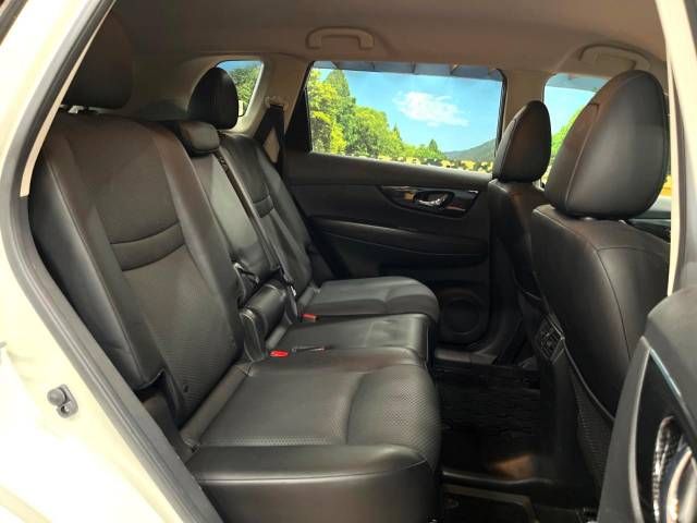 Nissan X-TRAIL 2018-12 14724-9