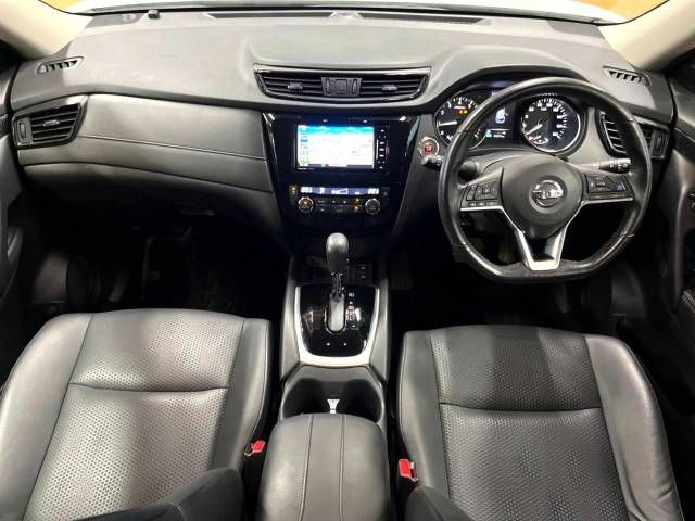 Nissan X-TRAIL 2018-12 14724-1