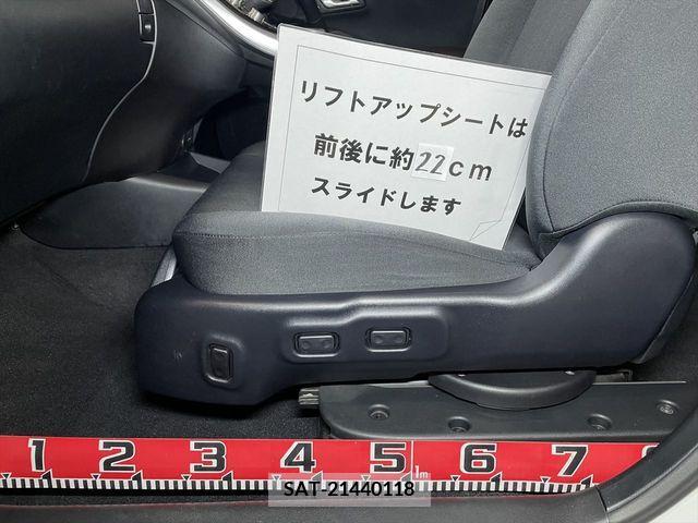 Toyota SAI 2013-12 207010-12