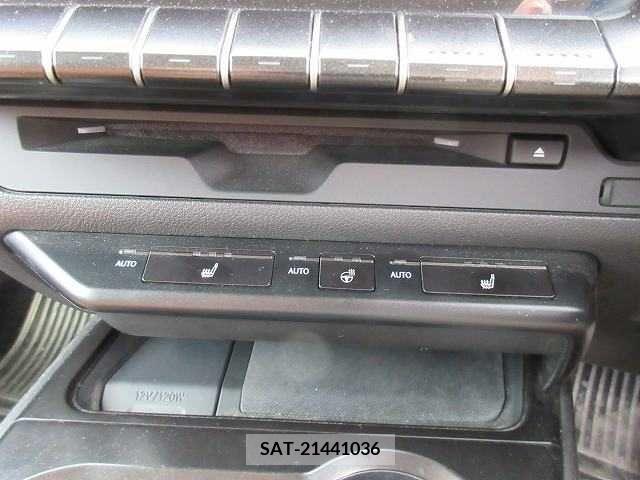 Lexus UX 2019-01 354008-7