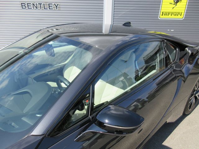 Bmw I8 2015-02 189451-8