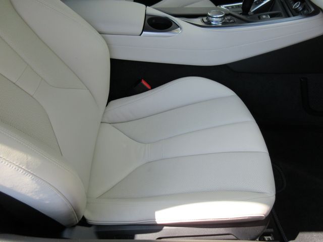 Bmw I8 2015-02 189451-24