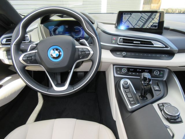 Bmw I8 2015-02 189451-16
