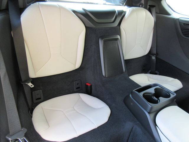 Bmw I8 2015-02 189451-27