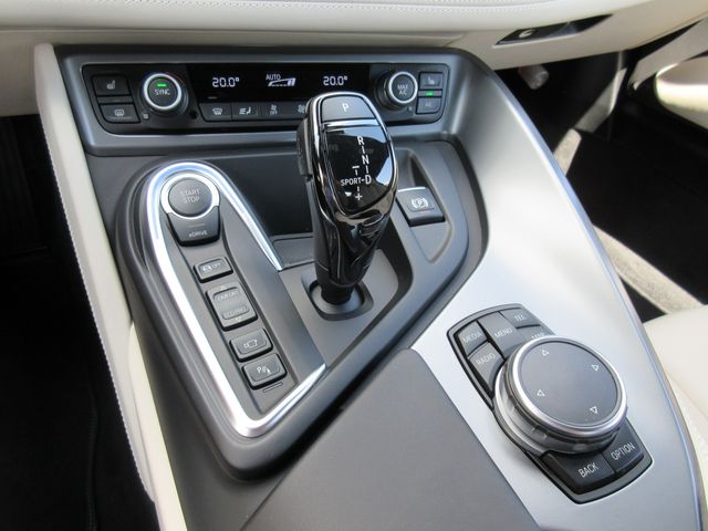 Bmw I8 2015-02 189451-20