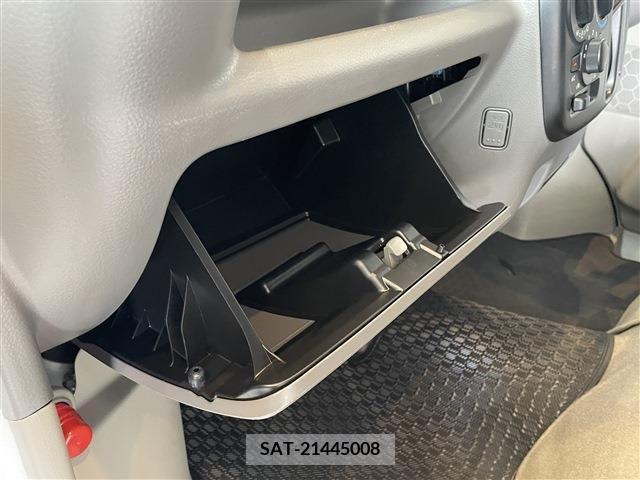 Suzuki EVERY 2020-05 390721-23