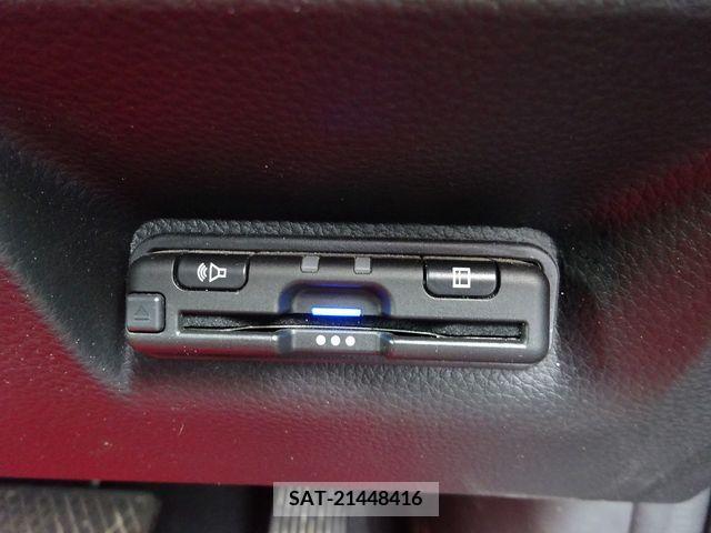 Honda e 2022-11 375718-26