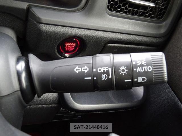 Honda e 2022-11 375718-22