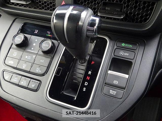 Honda e 2022-11 375718-17