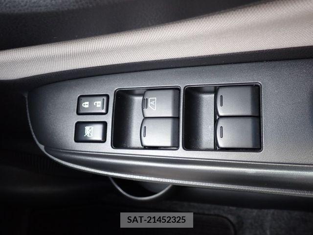 Nissan NOTE 2020-04 334875-7