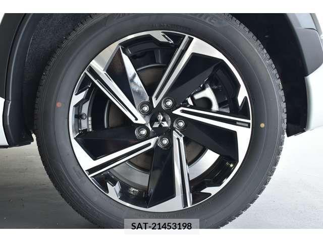 Mitsubishi ECLIPSE CROSS 2022-11 375216-10