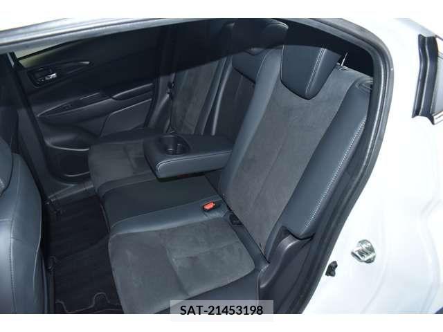 Mitsubishi ECLIPSE CROSS 2022-11 375216-13
