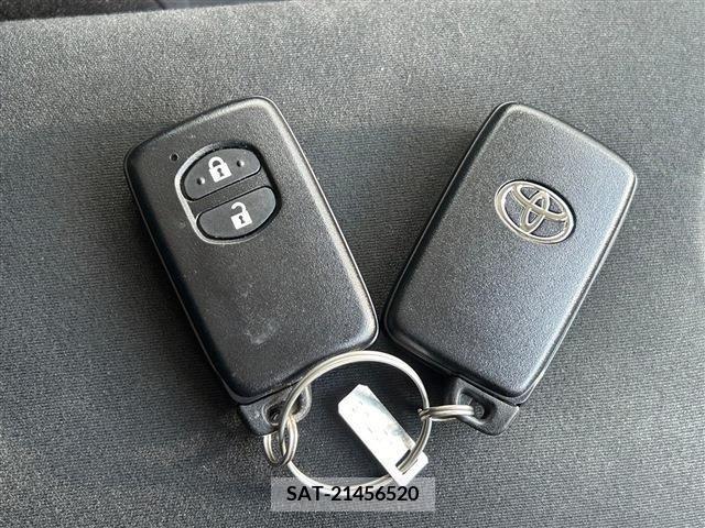 Toyota PRIUS 2013-09 341863-23
