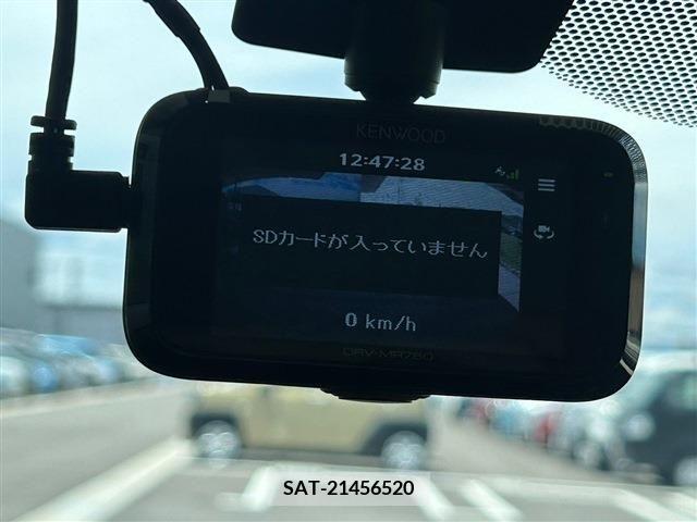 Toyota PRIUS 2013-09 341863-21