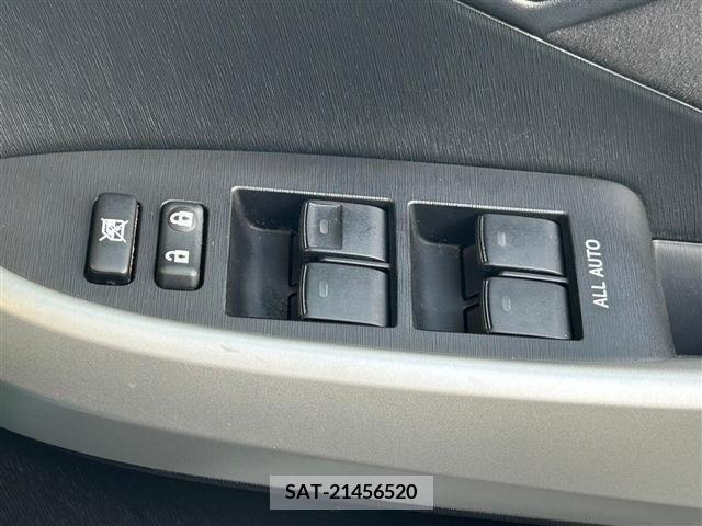 Toyota PRIUS 2013-09 341863-19