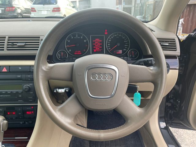 Audi A4 2005-11 184381-13