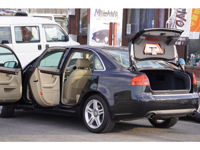 Audi A4 2005-11 184381-10