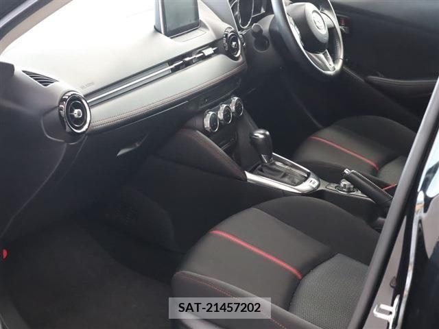 Mazda DEMIO 2016-09 301897-14