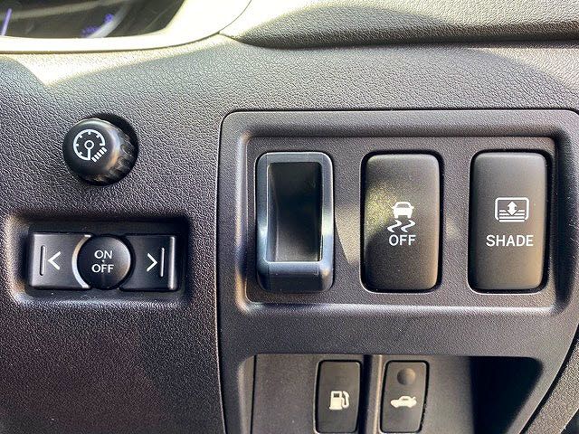 Lexus IS 2012-01 19398-23