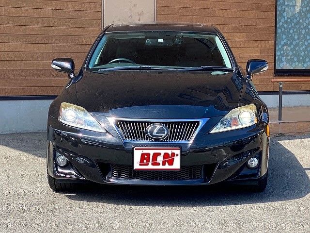 Lexus IS 2012-01 19398-24