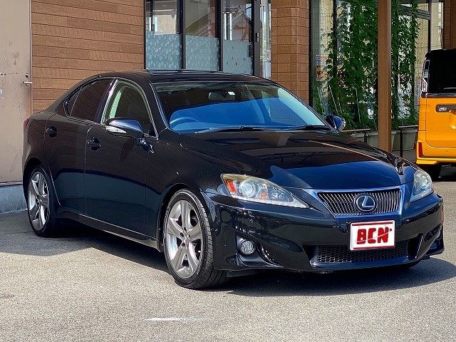 Lexus IS 2012-01 19398-6