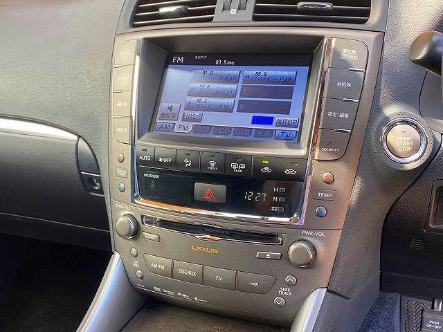Lexus IS 2012-01 19398-4