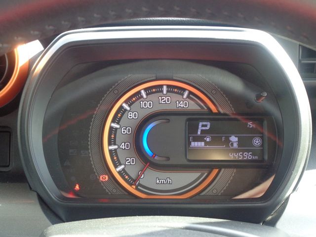 Suzuki SPACIA 2019-07 196365-18
