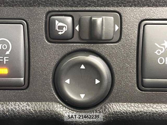 Nissan NOTE 2018-12 351317-7