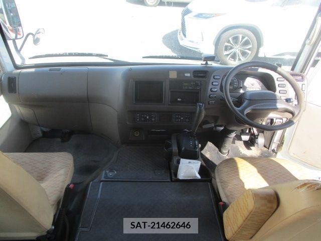 Mitsubishi ROSA 2011-06 253371-2