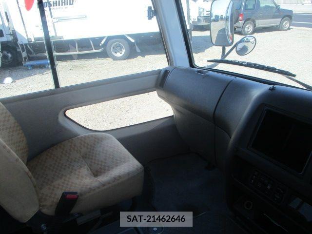 Mitsubishi ROSA 2011-06 253371-14