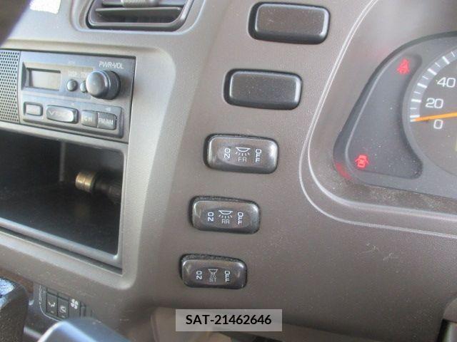 Mitsubishi ROSA 2011-06 253371-11
