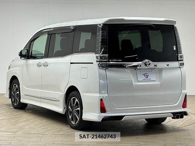 Toyota VOXY 2017-10 289017-16