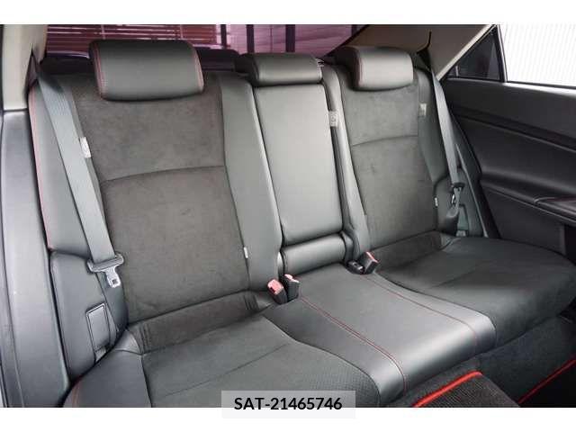 Toyota MARK X 2013-06 379495-18