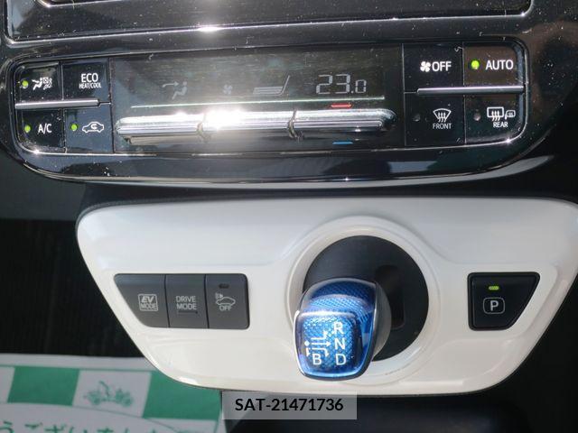 Toyota PRIUS 2016-07 282266-14
