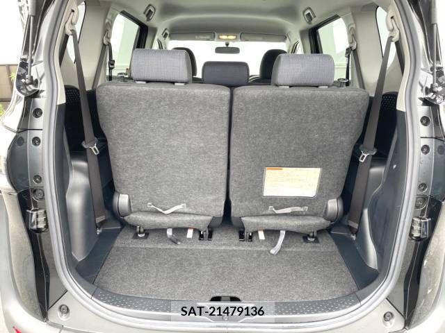 Toyota SIENTA 2016-11 353060-13