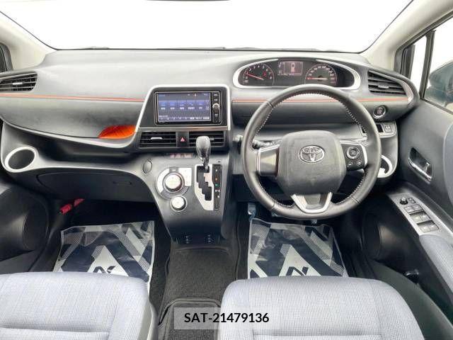Toyota SIENTA 2016-11 353060-1