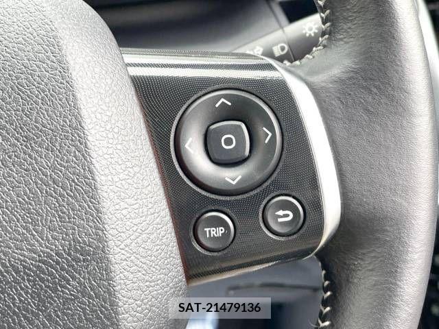 Toyota SIENTA 2016-11 353060-6