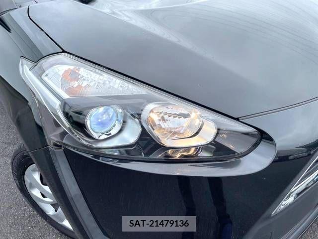 Toyota SIENTA 2016-11 353060-5