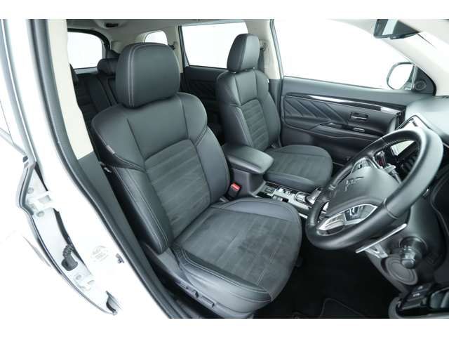 Mitsubishi OUTLANDER PHEV 2020-09 13630-6