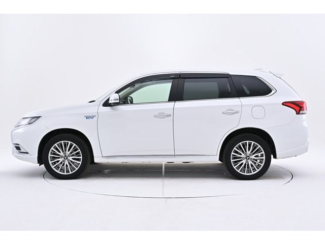 Mitsubishi OUTLANDER PHEV 2020-09 13630-2