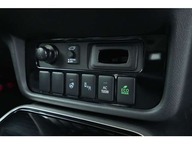 Mitsubishi OUTLANDER PHEV 2020-09 13630-17
