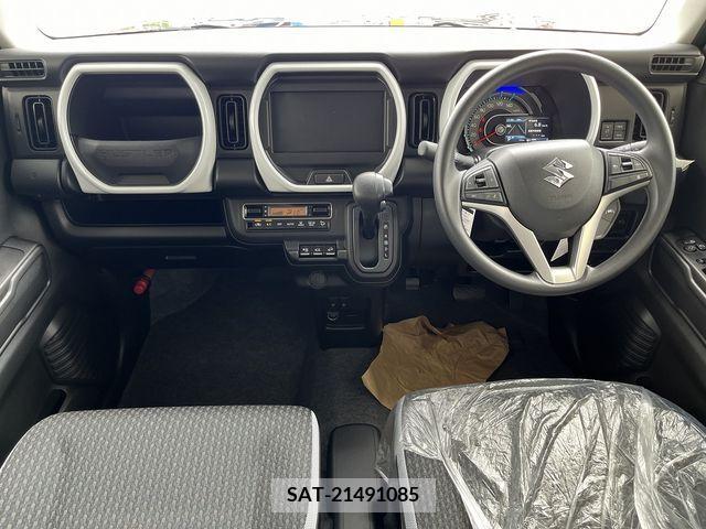 Suzuki HUSTLER 2024-04 379553-2