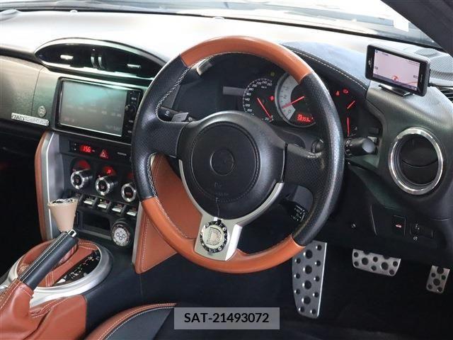 Toyota 86 2015-08 258578-1