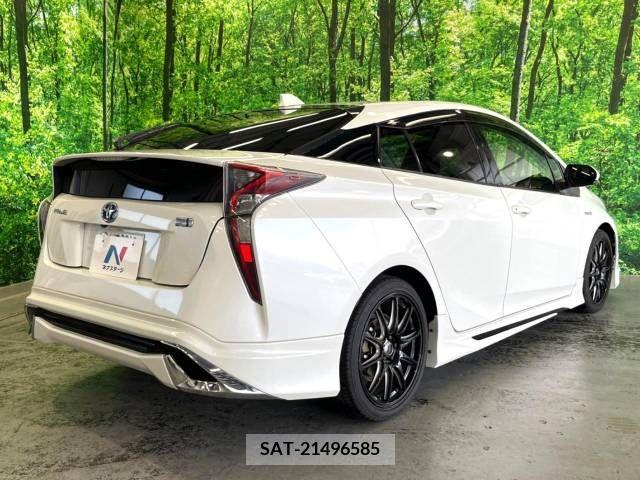 Toyota PRIUS 2016-08 393428-16