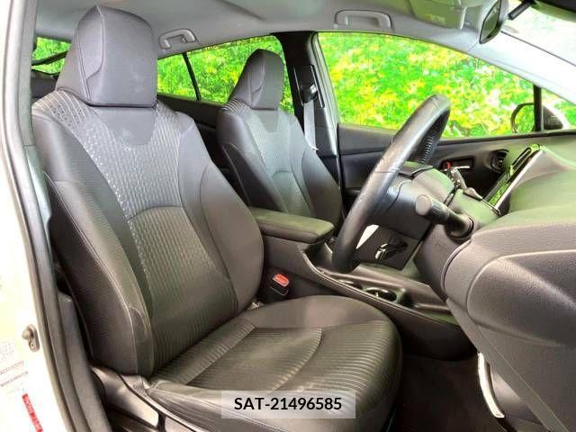 Toyota PRIUS 2016-08 393428-10