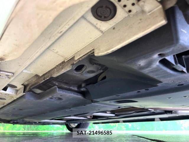 Toyota PRIUS 2016-08 393428-19
