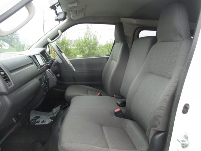 Toyota HIACE VAN 2018-08 20653-14