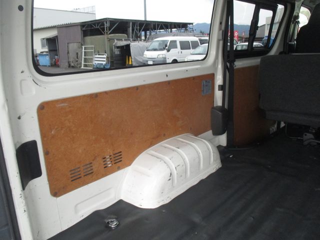 Toyota HIACE VAN 2018-08 20653-25