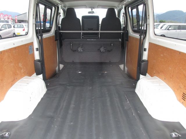 Toyota HIACE VAN 2018-08 20653-9
