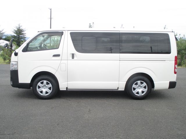 Toyota HIACE VAN 2018-08 20653-4
